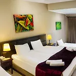 Hotell Airport Durusu Club