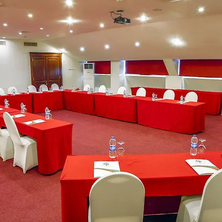 Istanbul Airport Durusu Club 4*