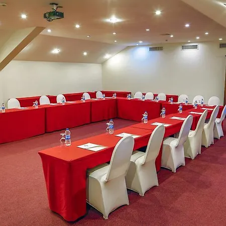 Istanbul Airport Club Durusu
