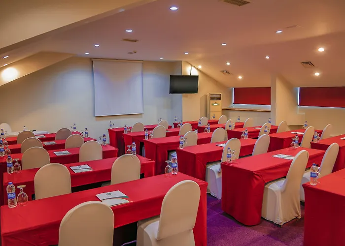 Hotel Airport Durusu Club