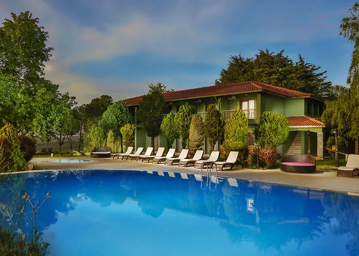 Airport Durusu Club 4*