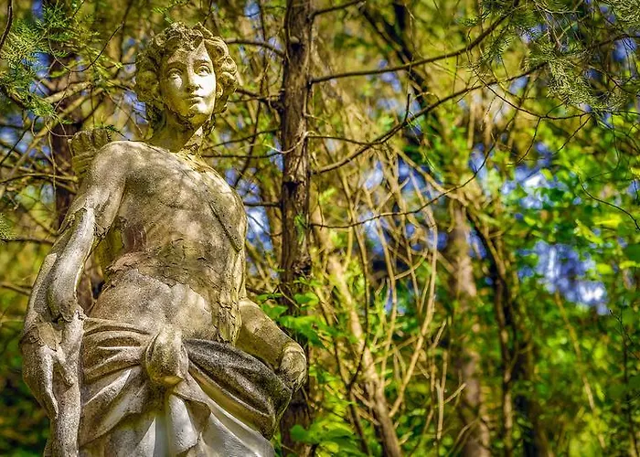 Airport Durusu Club Hotel 4*